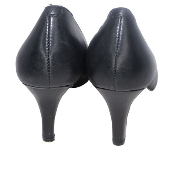 Ros Hommerson Joyce Black Cap Toe Pumps, Size 7.5 - Picture 5 of 9